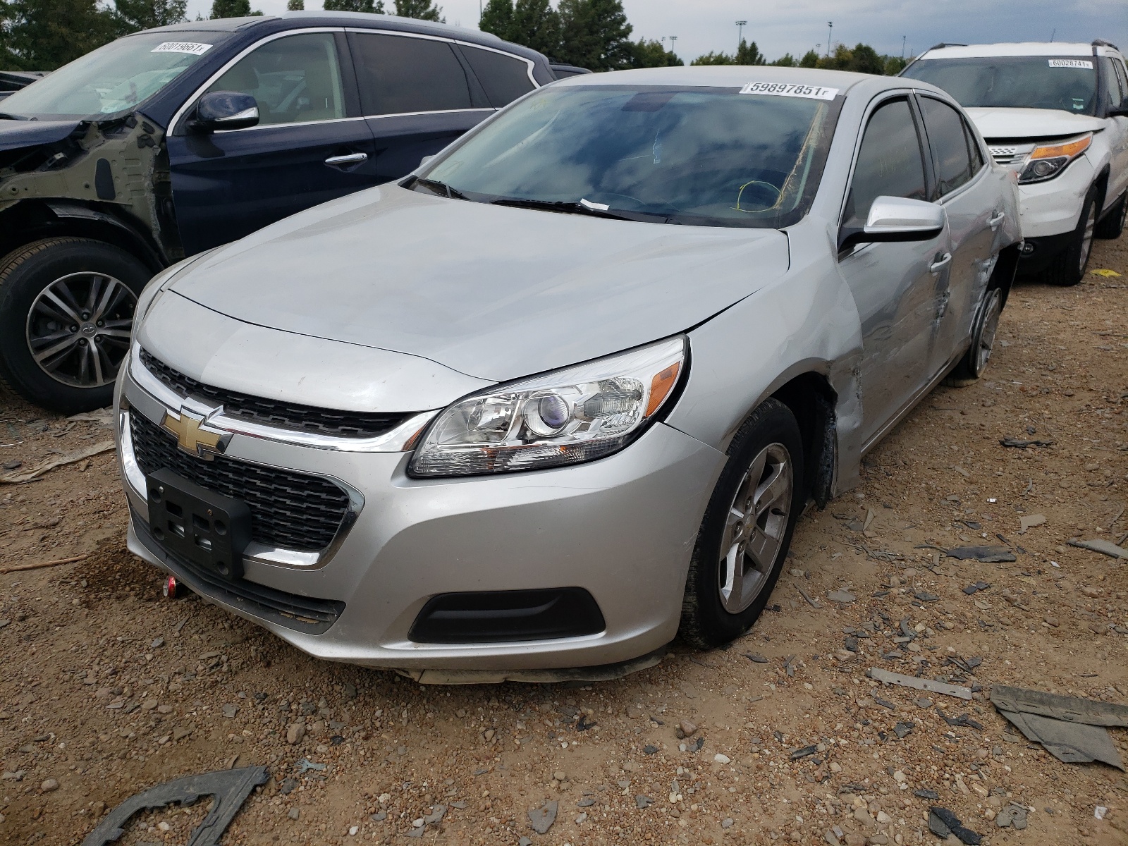 Photo 2 from auction – 2016 CHEVROLET MALIBU LIM with VIN 1G11C5SA9GF144550