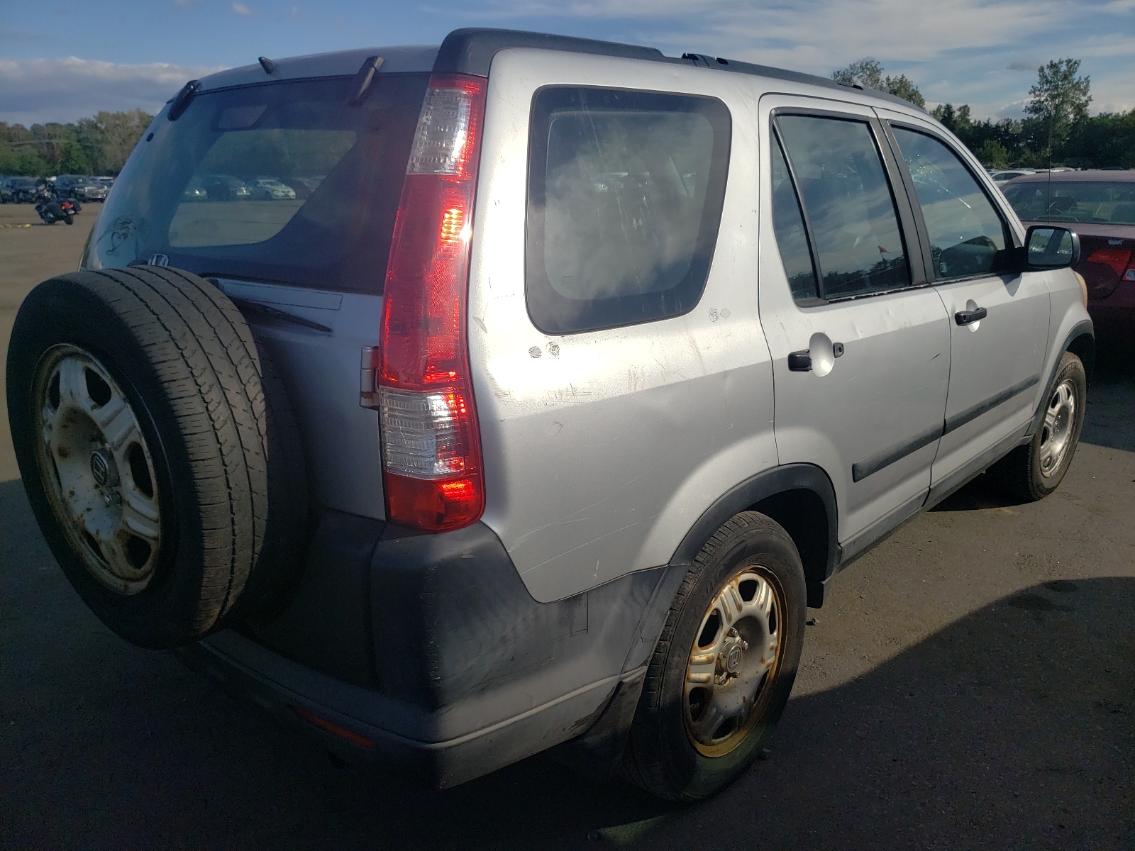 Photo 4 from auction – 2005 HONDA CR-V LX with VIN SHSRD78555U307220