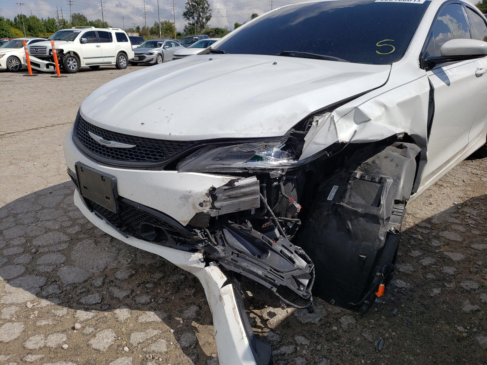 Photo 9 from auction – 2016 CHRYSLER 200 S with VIN 1C3CCCBBXGN130177