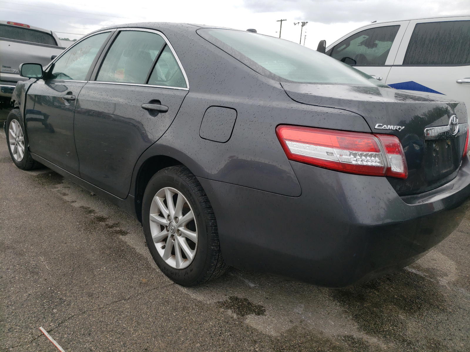 Photo 3 from auction – 2011 TOYOTA CAMRY BASE with VIN 4T1BF3EK4BU207128