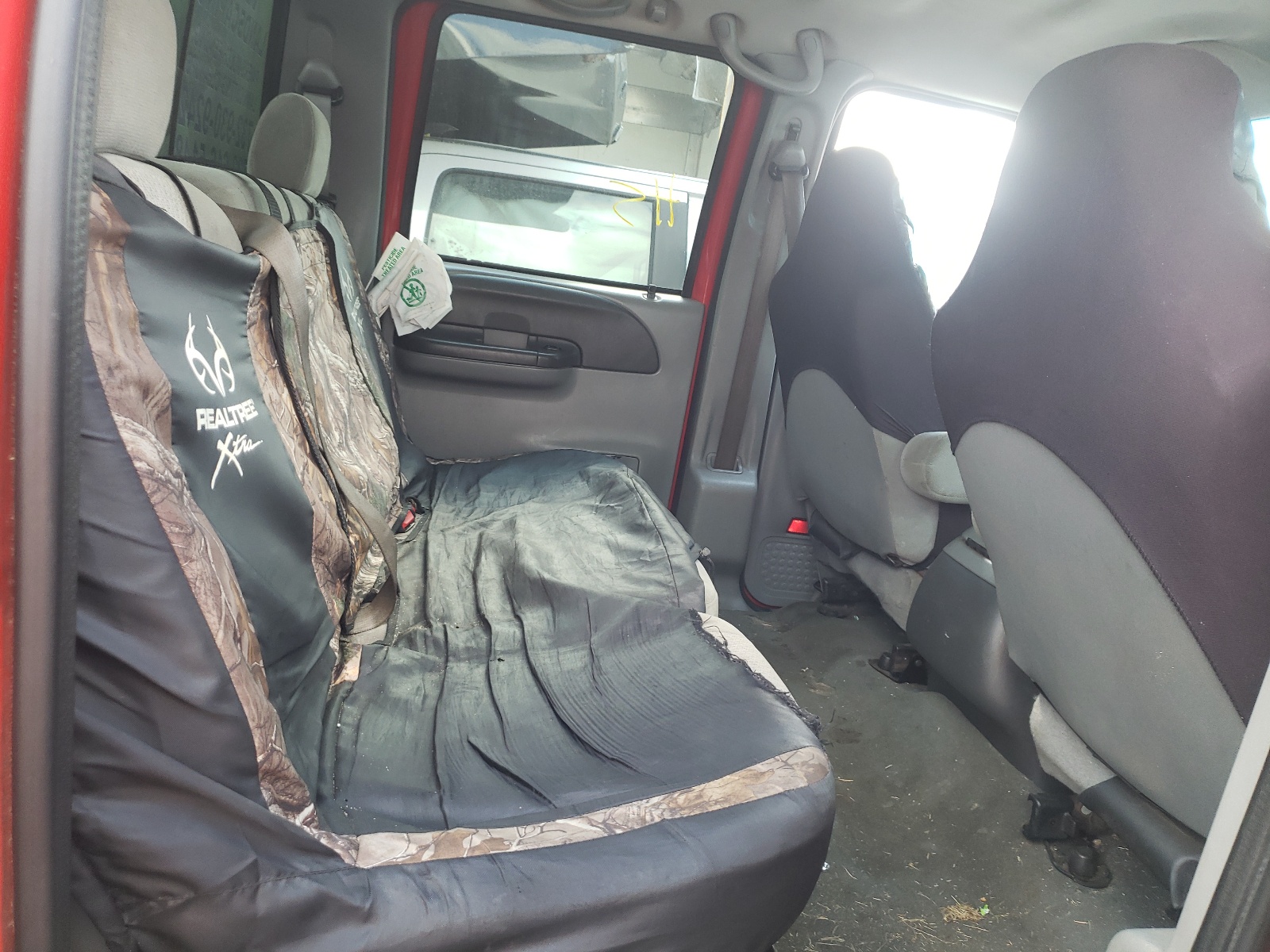 Photo 6 from auction – 2004 FORD F250 SUPER with VIN 1FTNW21L94EA71831