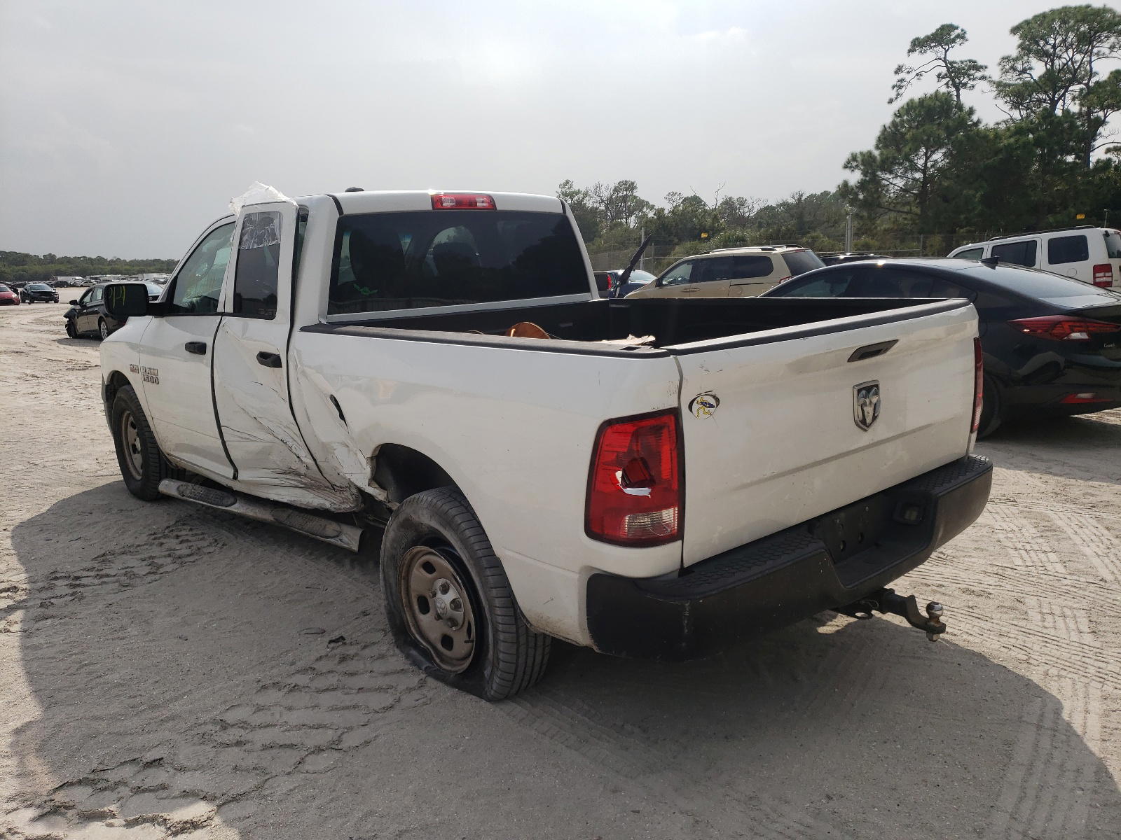 Photo 3 from auction – 2013 RAM 1500 ST with VIN 1C6RR6FT0DS617580