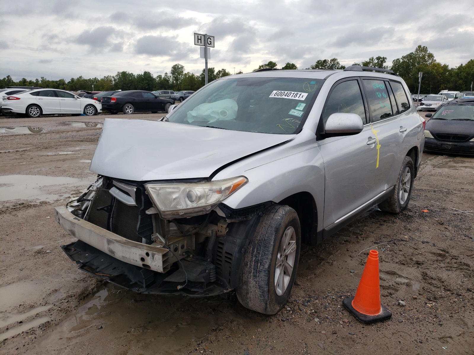Photo 2 from auction – 2012 TOYOTA HIGHLANDER with VIN 5TDZK3EH8CS052933