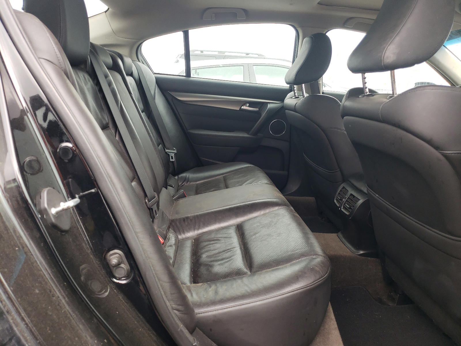 Photo 6 from auction – 2013 ACURA TL TECH with VIN 19UUA8F56DA016849