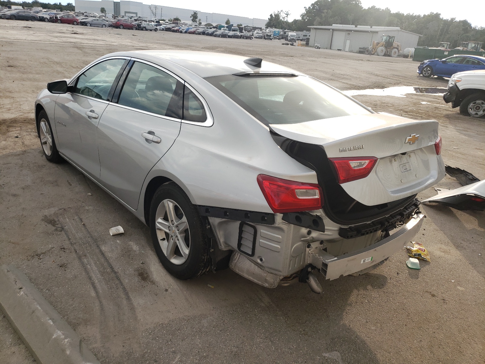 Photo 3 from auction – 2020 CHEVROLET 10 with VIN 1G1ZB5ST2LF153981