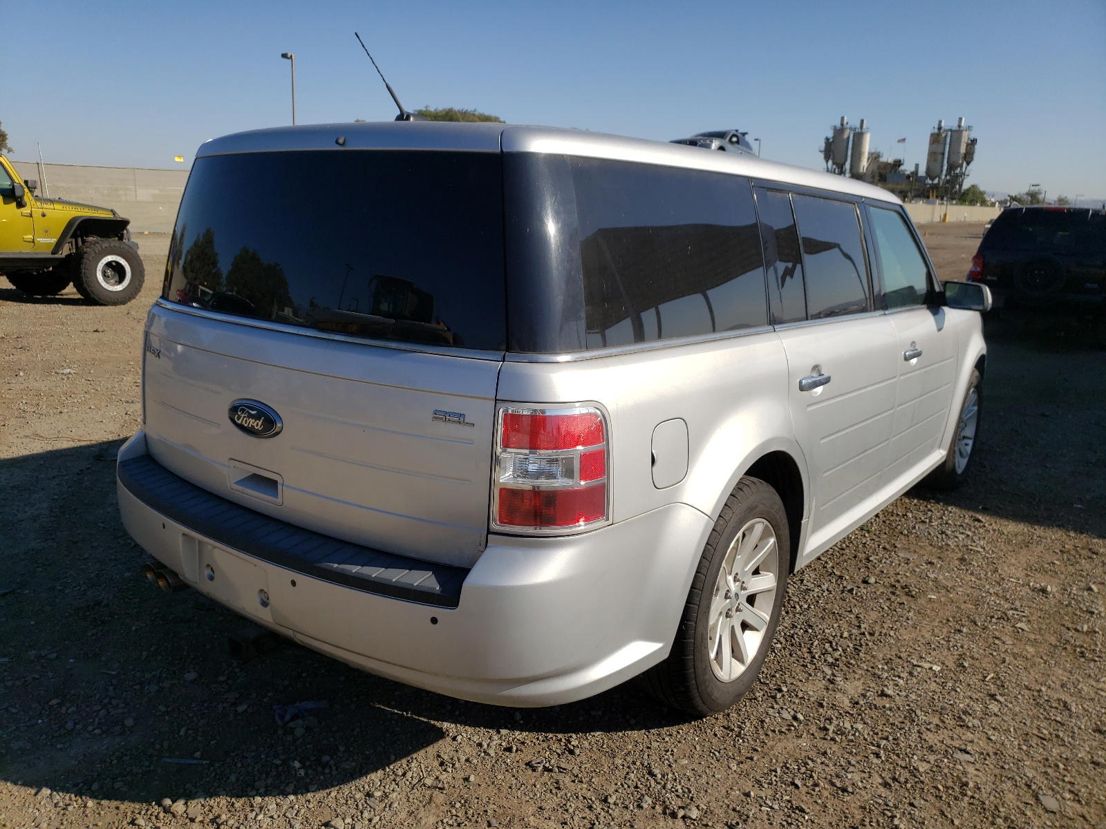 Photo 4 from auction – 2010 FORD FLEX SEL with VIN 2FMGK5CC2ABA81784