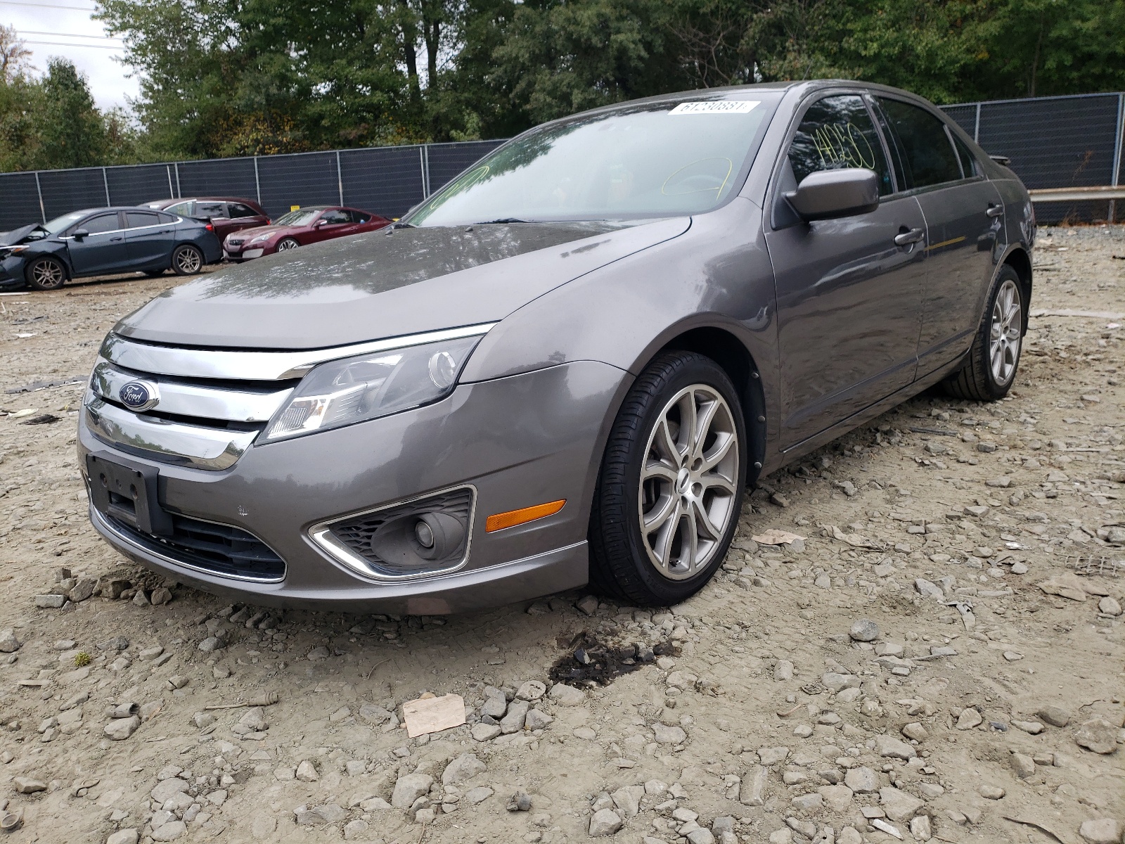 Photo 2 from auction – 2011 FORD FUSION SE with VIN 3FAHP0HA3BR241037