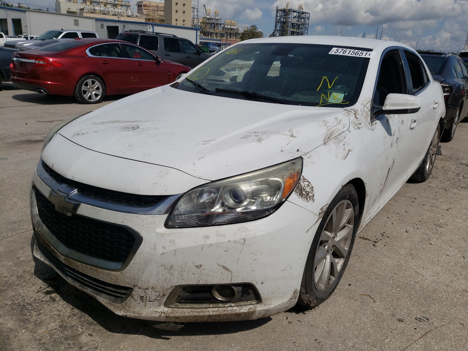 Photo 2 from auction – 2015 CHEVROLET MALIBU 2LT with VIN 1G11D5SL1FF124290