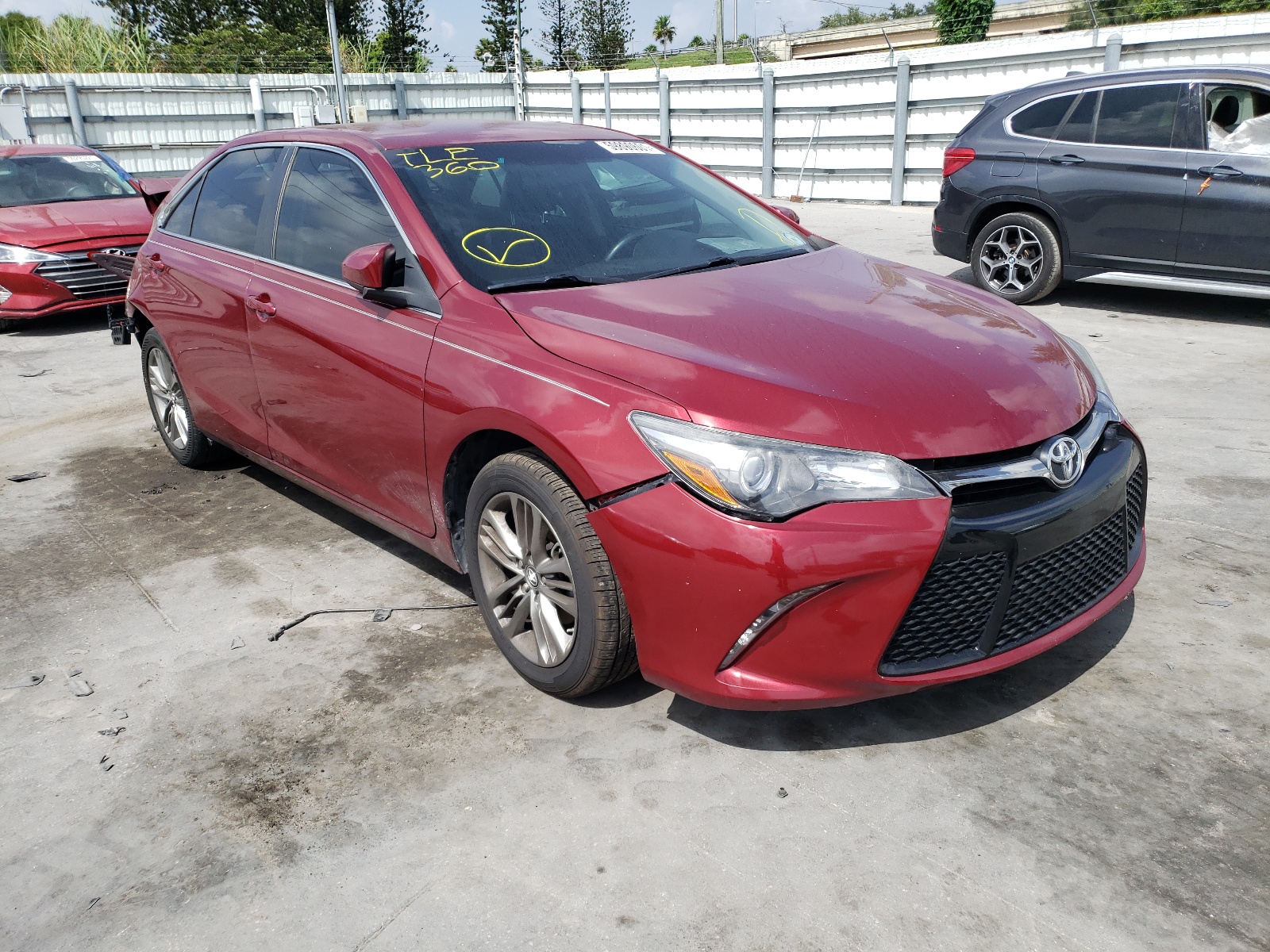 Photo 1 from auction – 2017 TOYOTA CAMRY LE with VIN 4T1BF1FK0HU730142