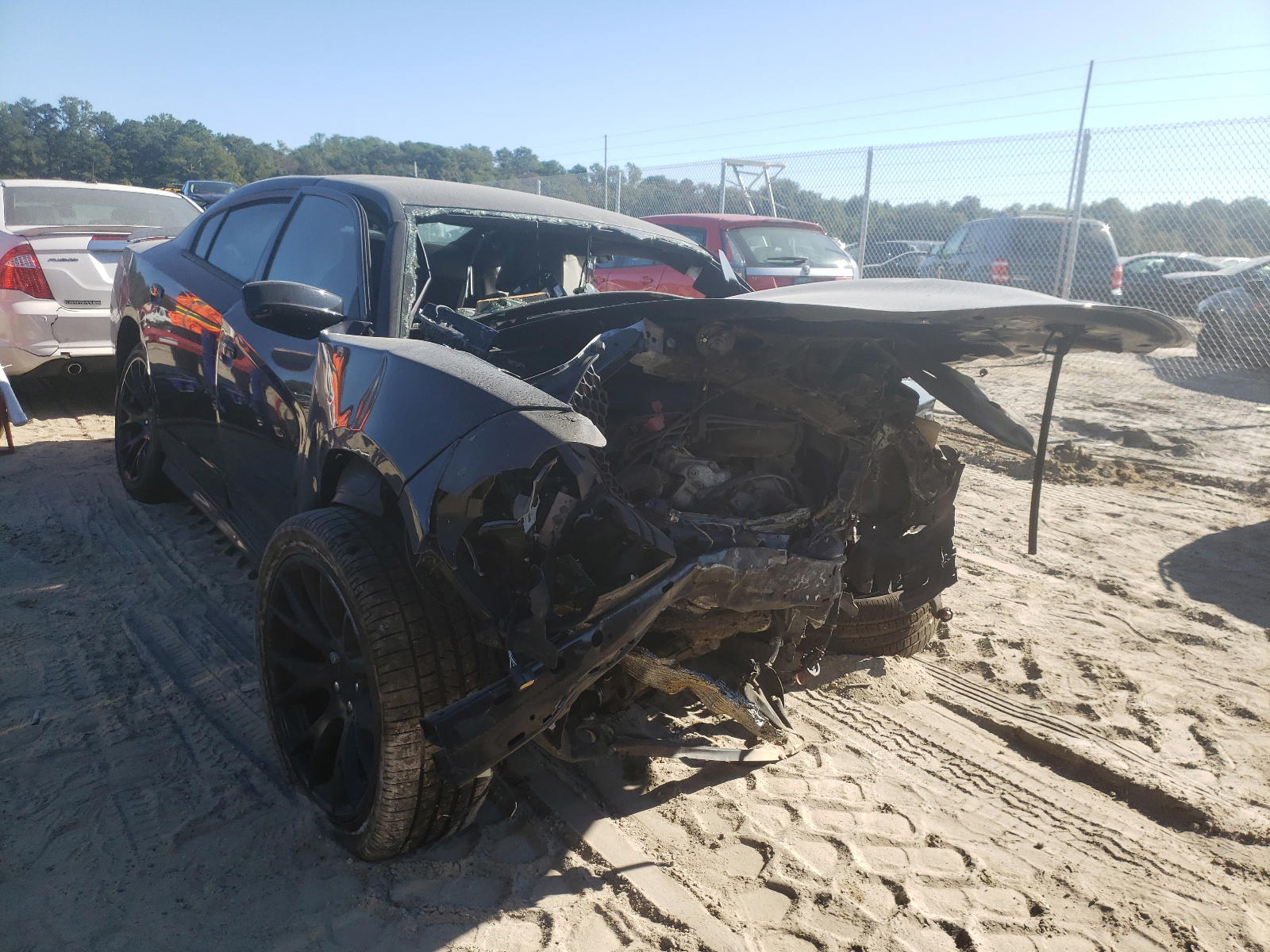 DODGE CHARGER R/ 2019 with VIN 2C3CDXCT7KH520134 - Photo from auction