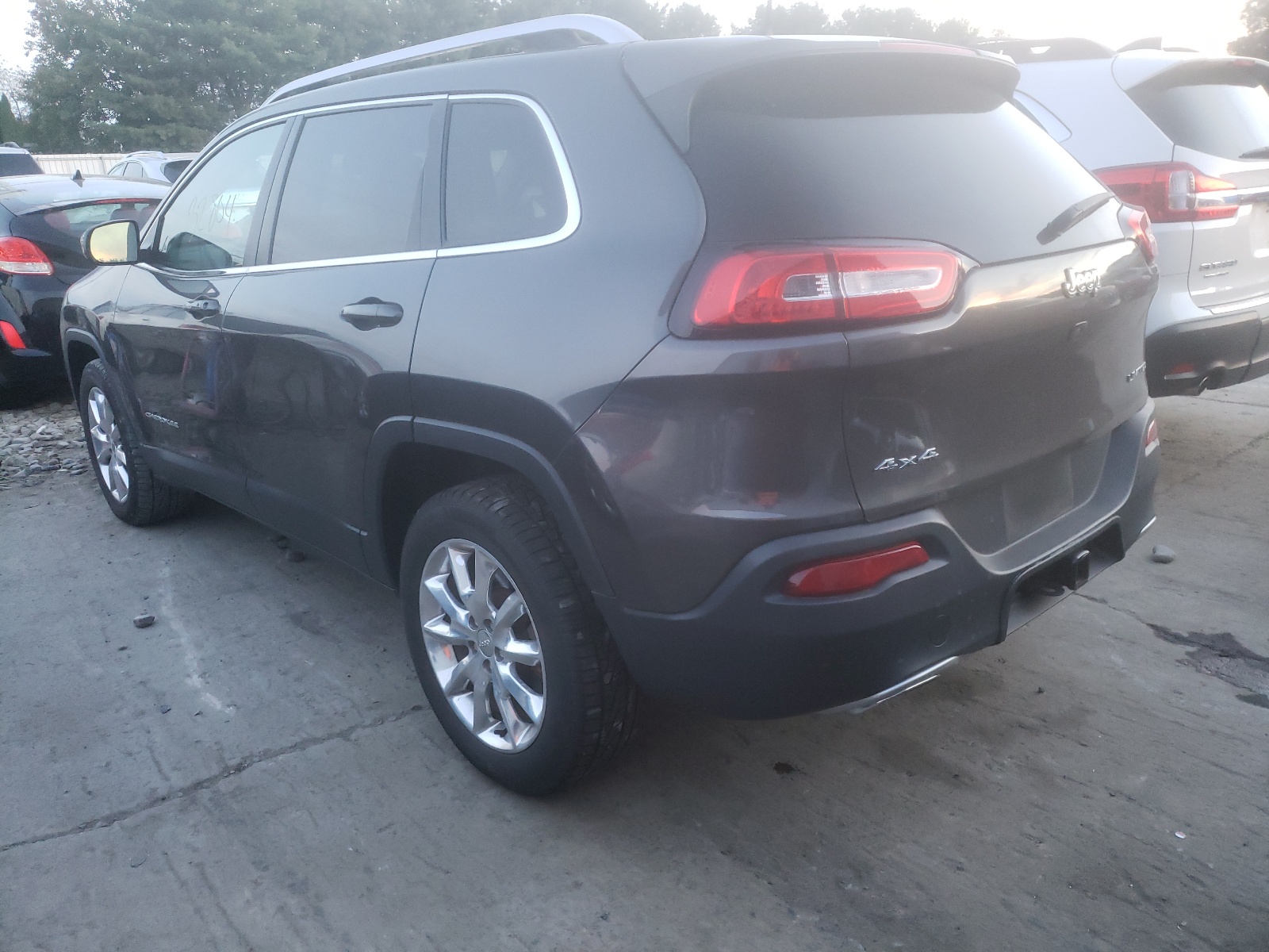 Photo 3 from auction – 2016 JEEP CHEROKEE L with VIN 1C4PJMDS6GW263132