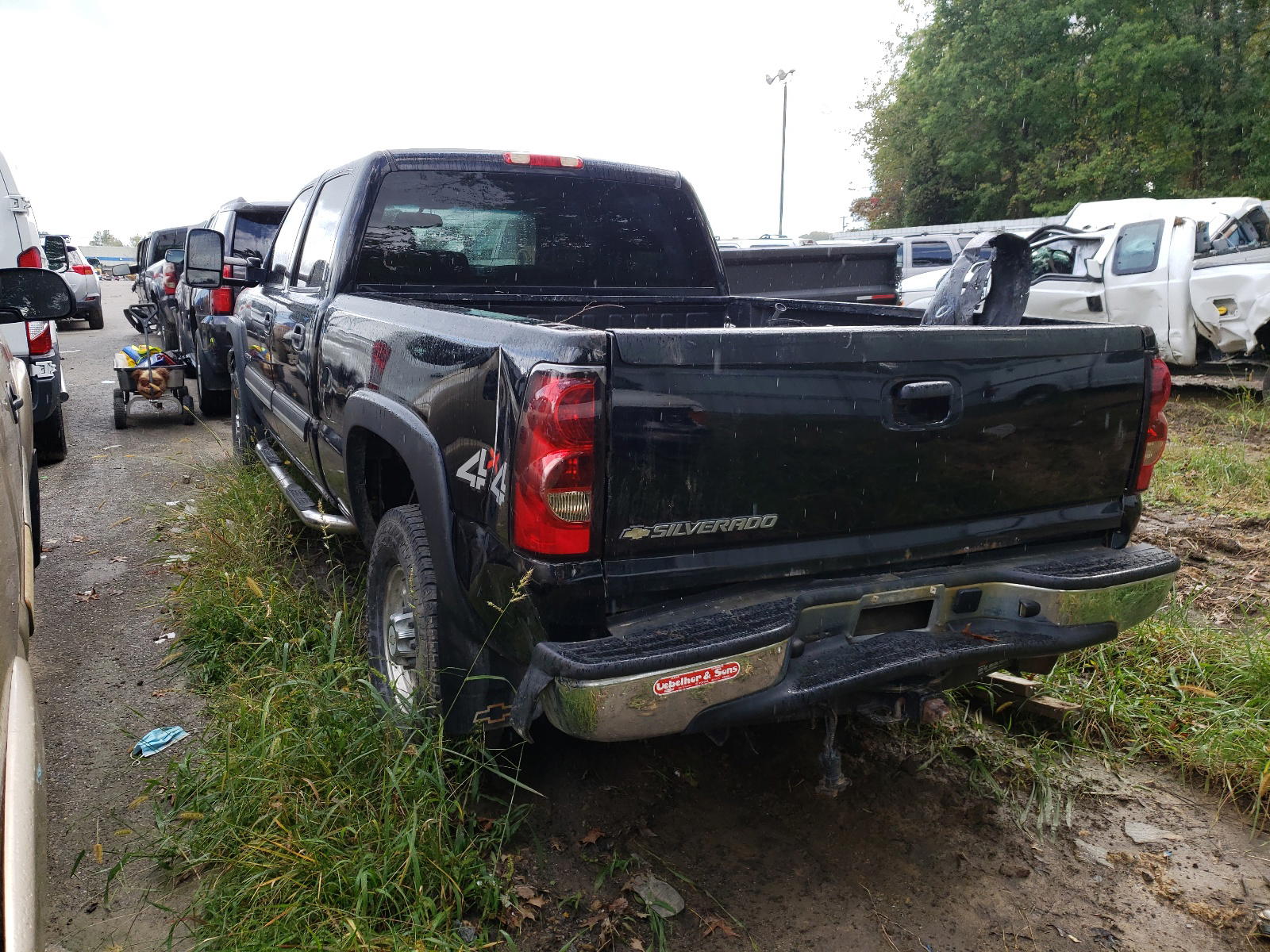 Photo 3 from auction – 2006 CHEVROLET SILVERADO with VIN 1GCHK23U76F134176