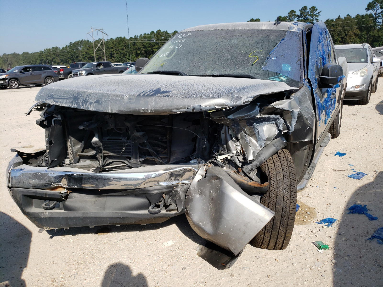 Photo 2 from auction – 2007 CHEVROLET SILVERADO with VIN 3GCEC130X7G542968