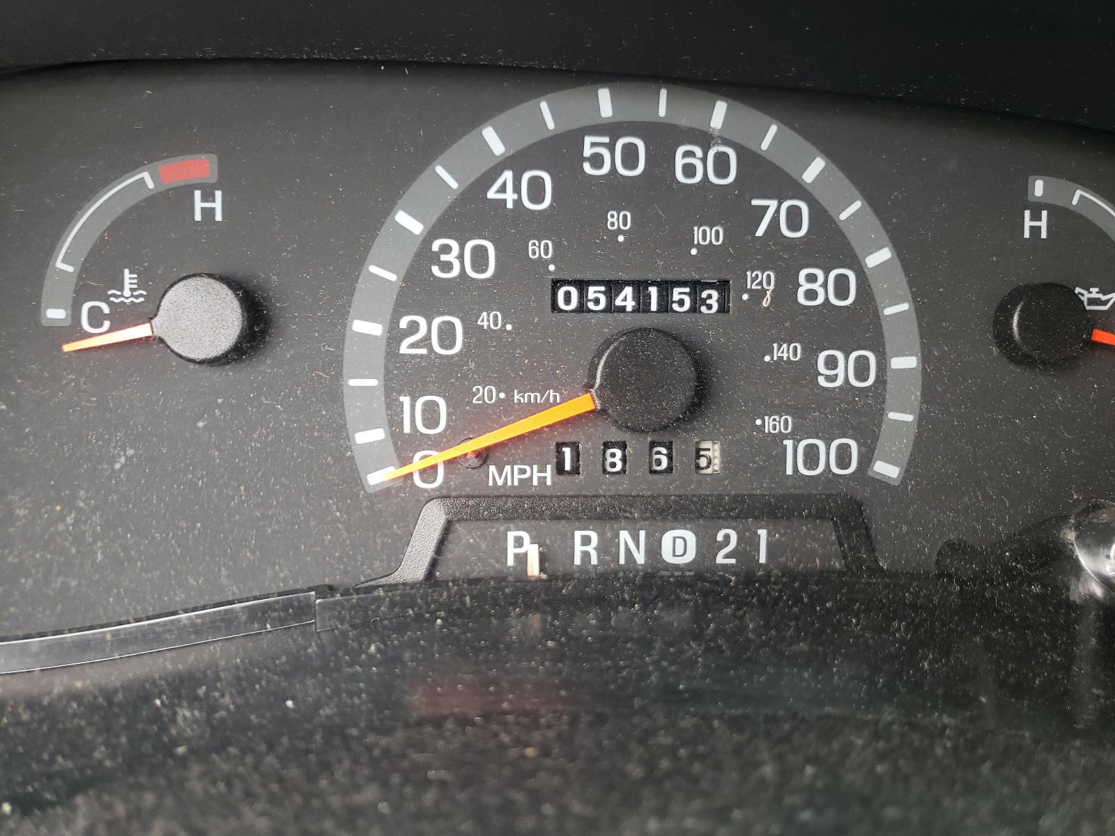 Photo 8 from auction – 2002 FORD ECONOLINE with VIN 1FBSS31L02HA74704