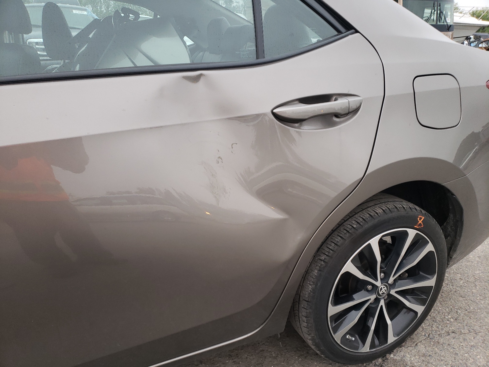 Foto 9 de la subasta – 2017 TOYOTA COROLLA L con VIN 2T1BURHE9HC898147