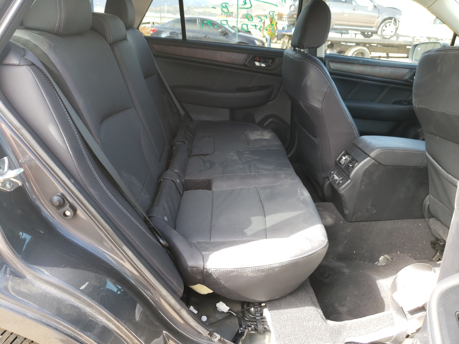 Foto 6 de la subasta – 2018 SUBARU OUTBACK 2. con VIN 4S4BSANC8J3288731