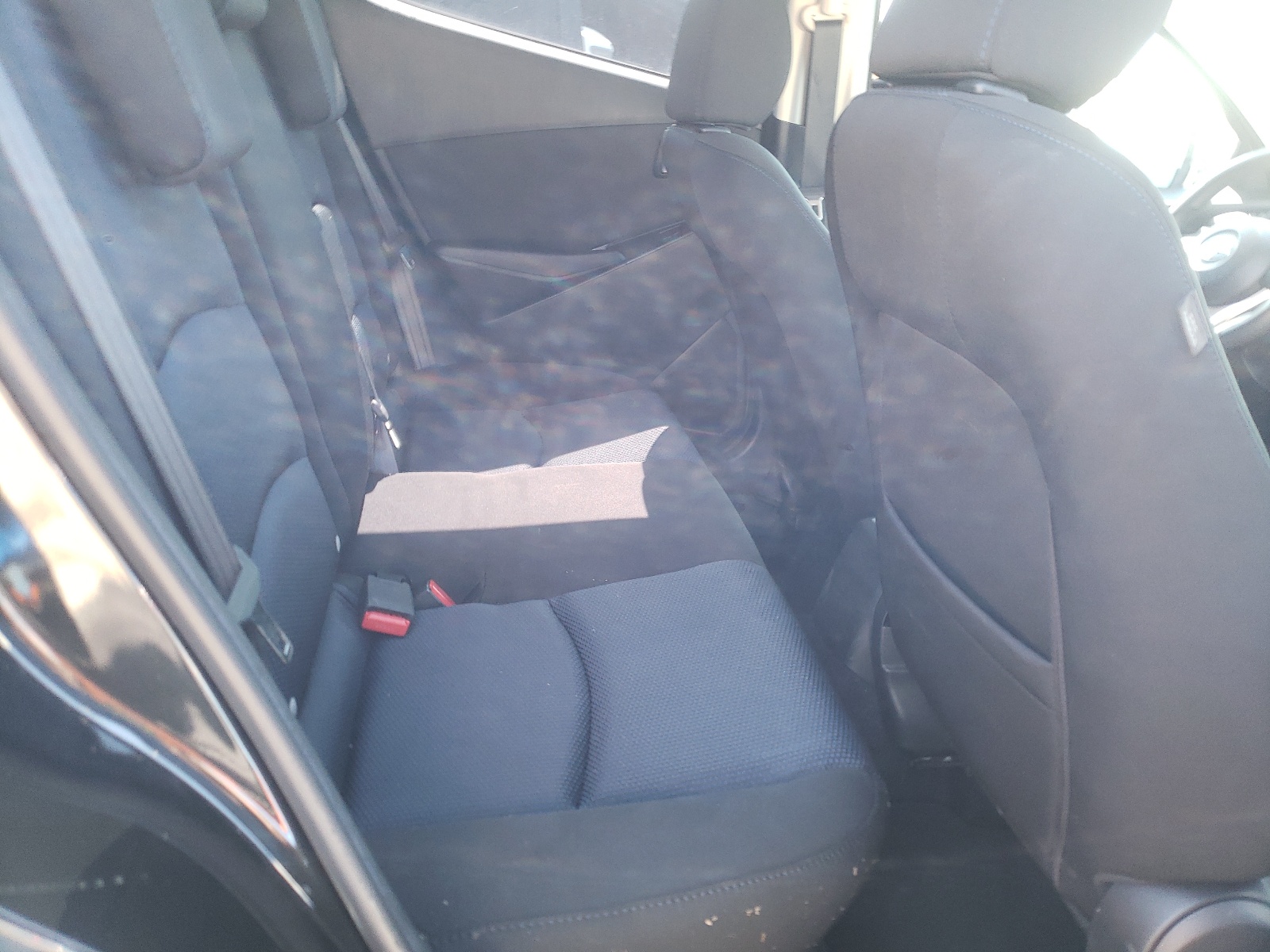Photo 6 from auction – 2016 SCION IA with VIN 3MYDLBZV9GY129875