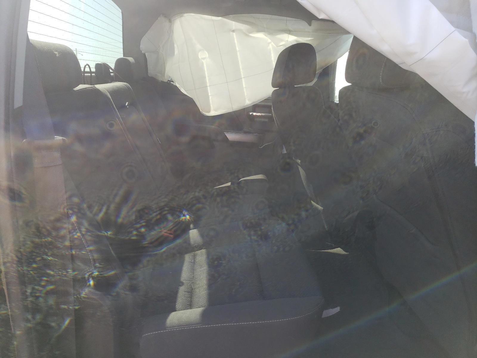 Photo 6 from auction – 2018 CHEVROLET SILVERADO with VIN 3GCUKREC1JG594629