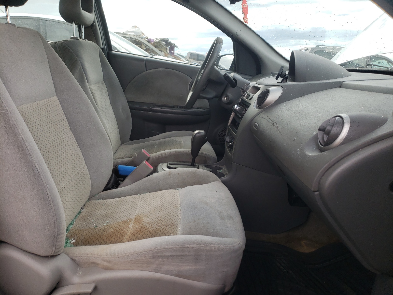 Photo 5 from auction – 2006 SATURN ION LEVEL with VIN 1G8AL55F66Z137299