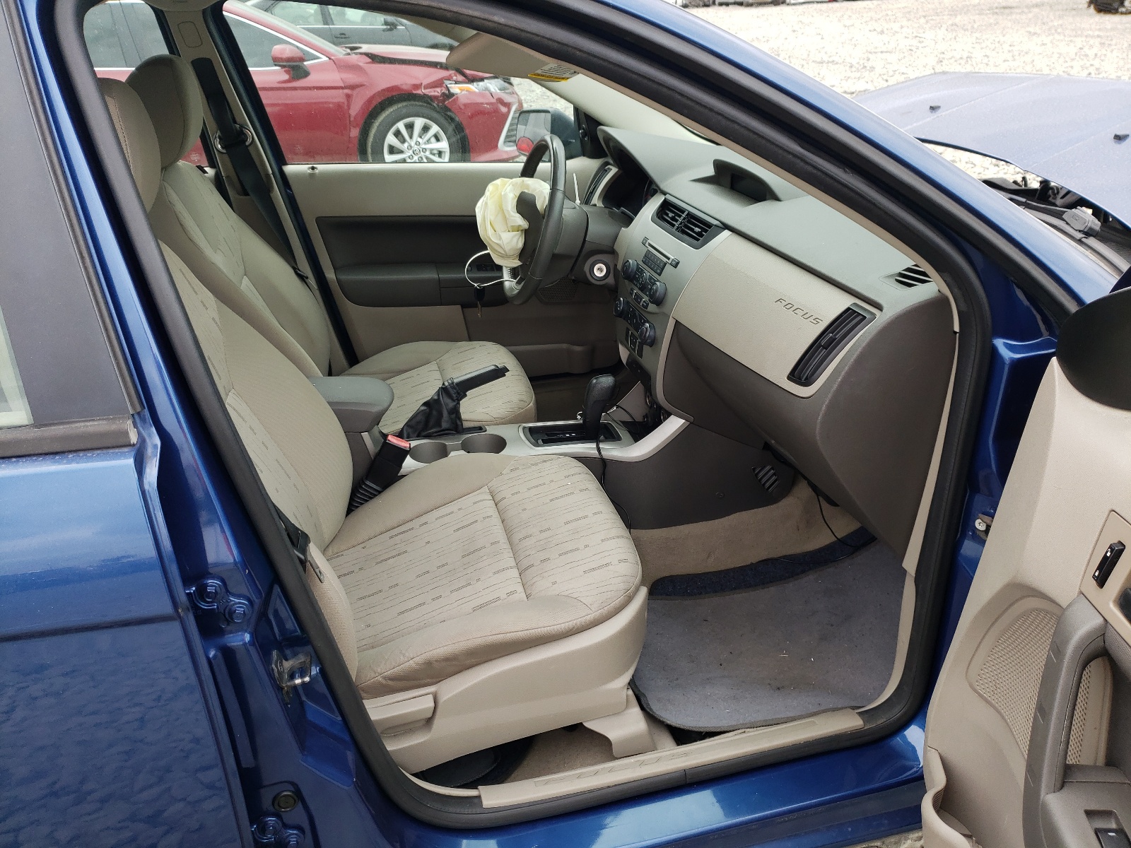 Photo 5 from auction – 2008 FORD FOCUS SE with VIN 1FAHP35N88W276350