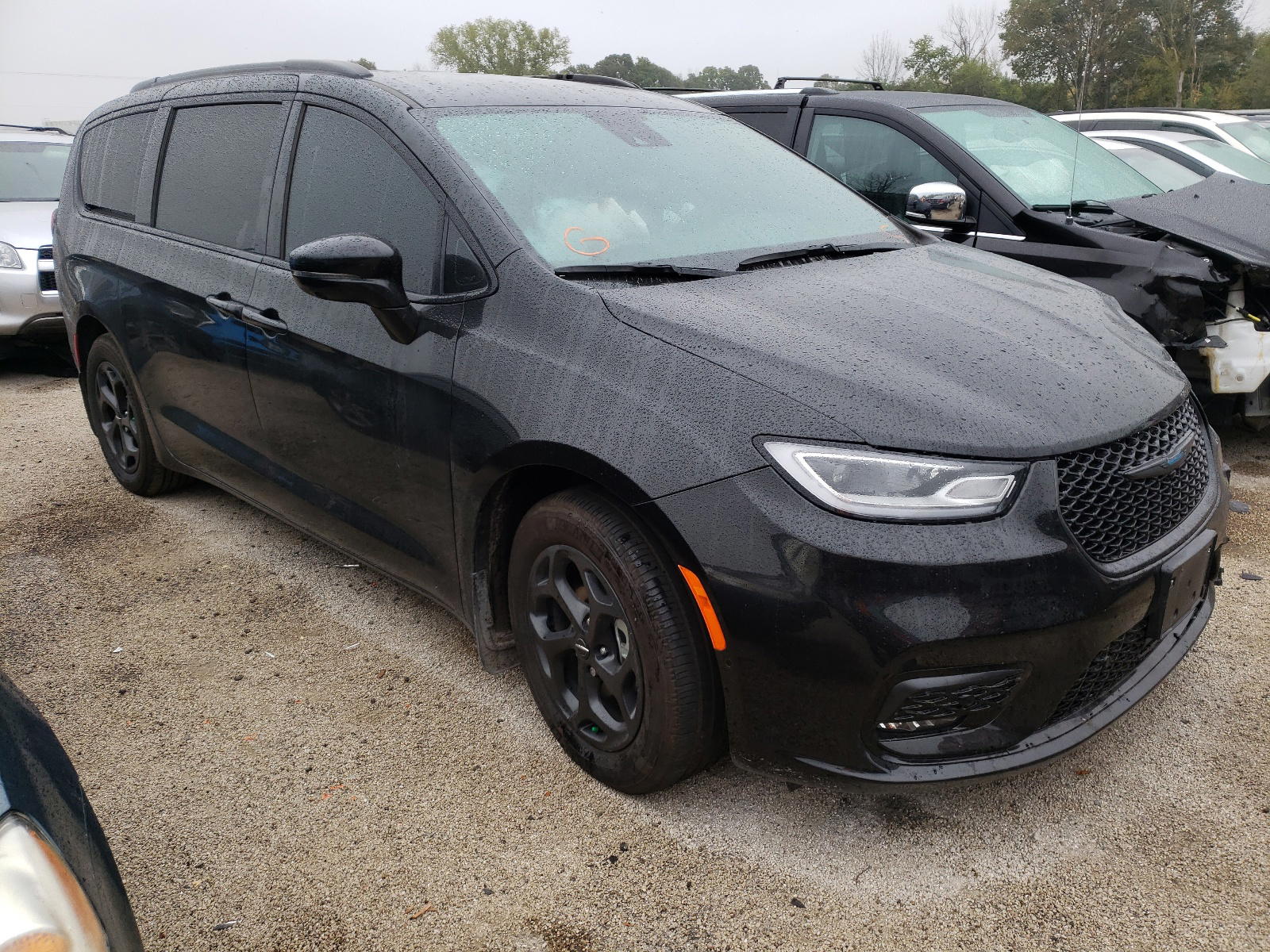 CHRYSLER PACIFICA H 2021 with VIN 2C4RC1L77MR501587 - Photo from auction
