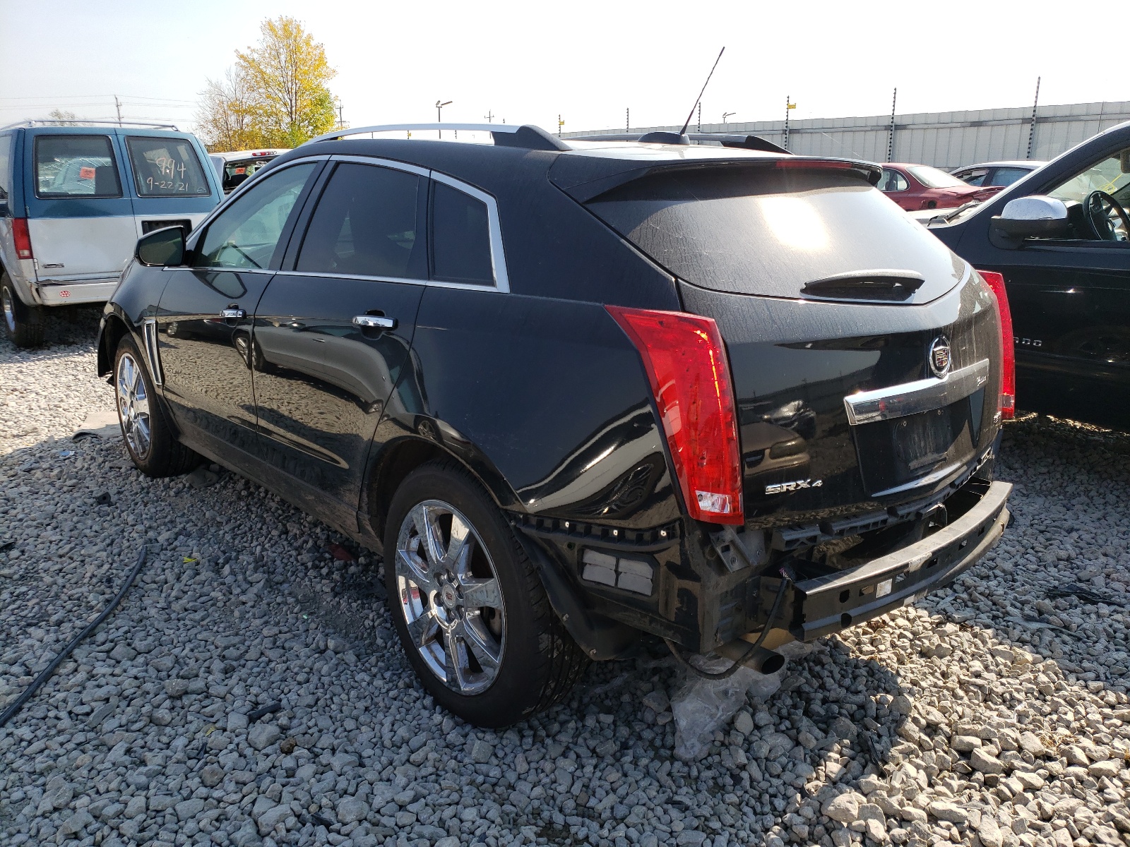 Photo 3 from auction – 2015 CADILLAC SRX PREMIU with VIN 3GYFNGE36FS547759
