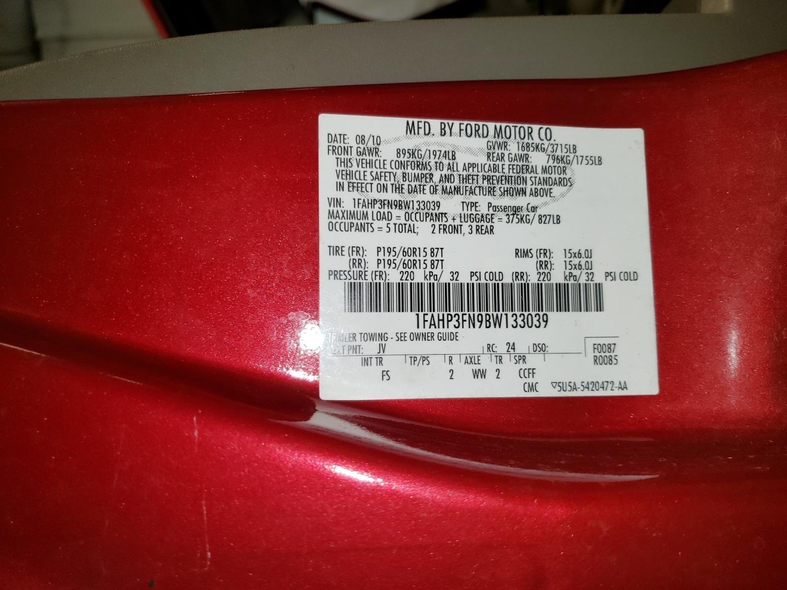 Photo 10 from auction – 2011 FORD FOCUS SE with VIN 1FAHP3FN9BW133039