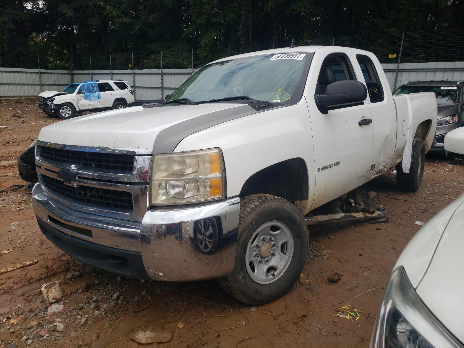 Photo 2 from auction – 2009 CHEVROLET SILVERADO with VIN 1GCHK49K09E162767