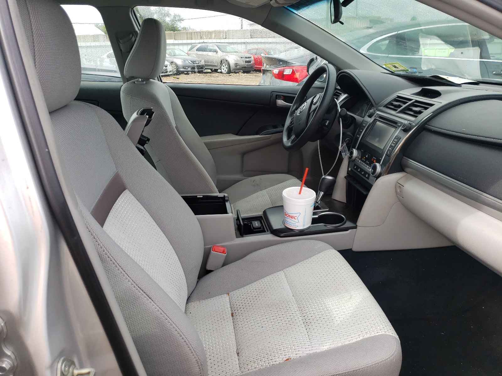 Photo 5 from auction – 2014 TOYOTA CAMRY L with VIN 4T1BF1FK7EU360335
