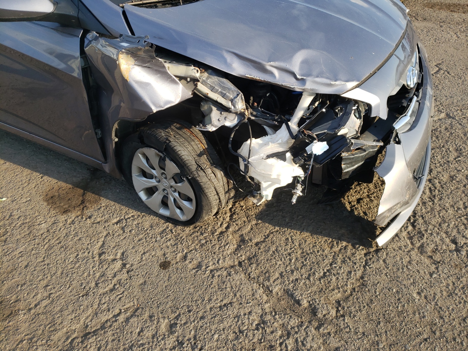 Photo 9 from auction – 2016 HYUNDAI ACCENT SE with VIN KMHCT4AE2GU035725