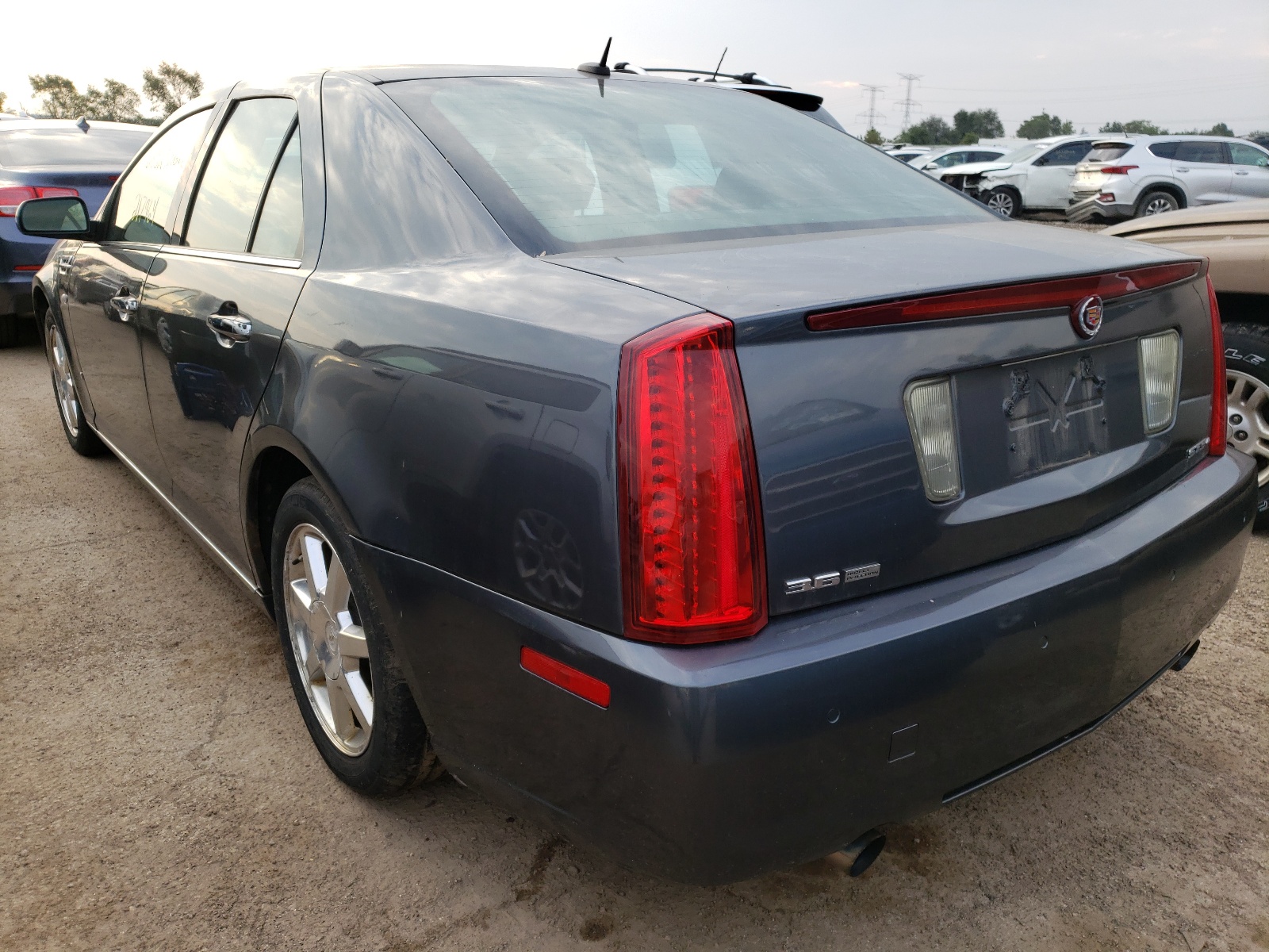 Foto 3 de la subasta – 2008 CADILLAC STS con VIN 1G6DA67V480200297