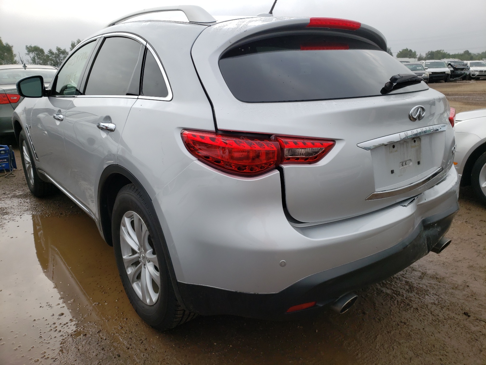 Photo 3 from auction – 2017 INFINITI QX70 with VIN JN8CS1MW6HM410872