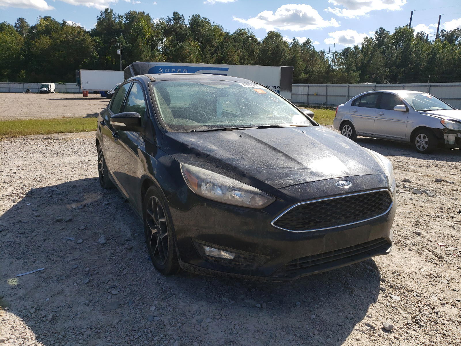FORD FOCUS SEL 2017 with VIN 1FADP3H2XHL322259 - Photo from auction