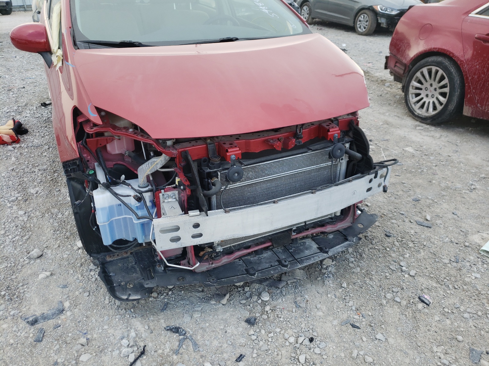 Photo 9 from auction – 2013 TOYOTA PRIUS with VIN JTDKN3DU0D5638024