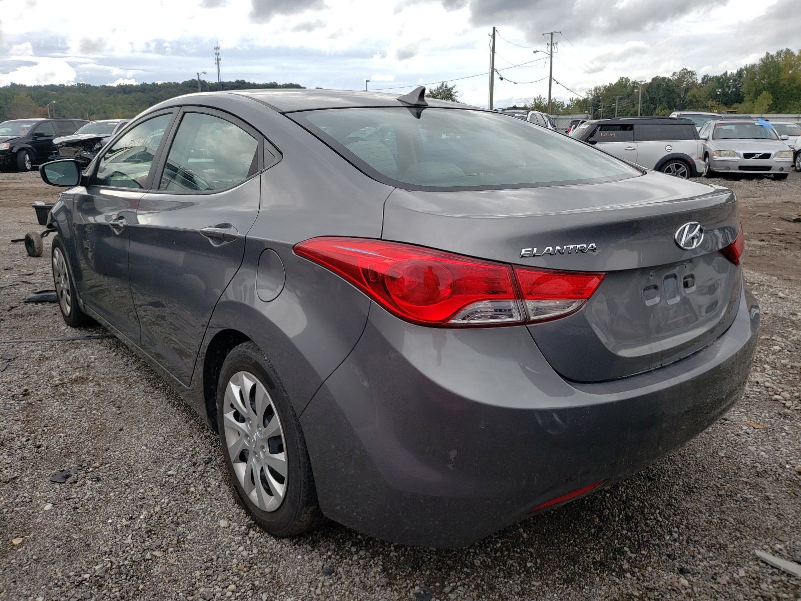 Photo 3 from auction – 2012 HYUNDAI ELANTRA GL with VIN 5NPDH4AEXCH077431