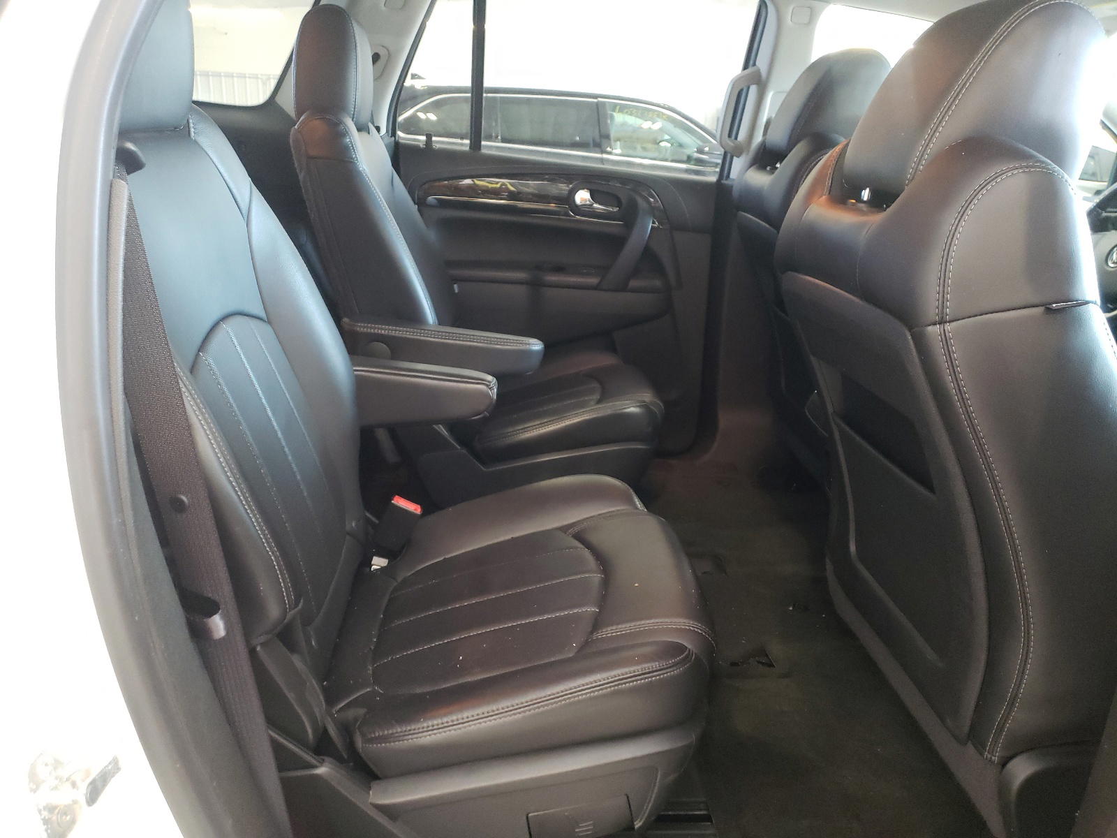 Photo 6 from auction – 2013 BUICK ENCLAVE with VIN 5GAKRCKD9DJ255439