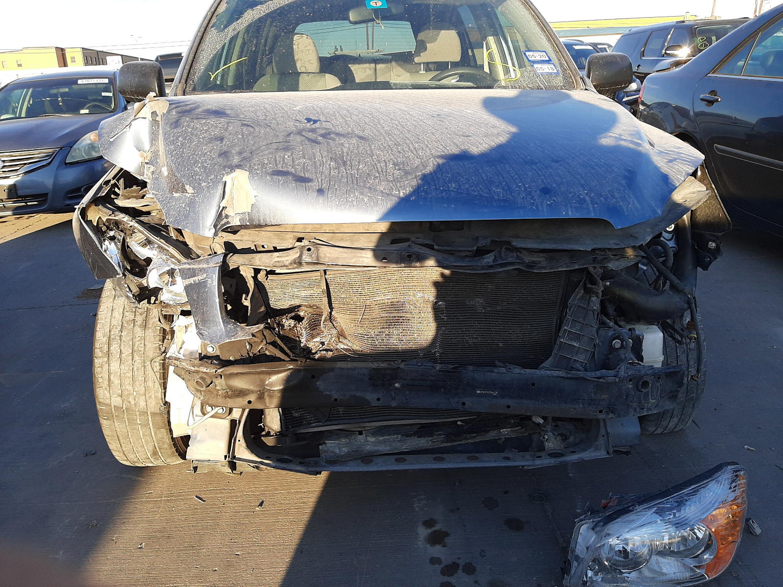 Photo 9 from auction – 2007 TOYOTA RAV4 with VIN JTMZD33V375061179