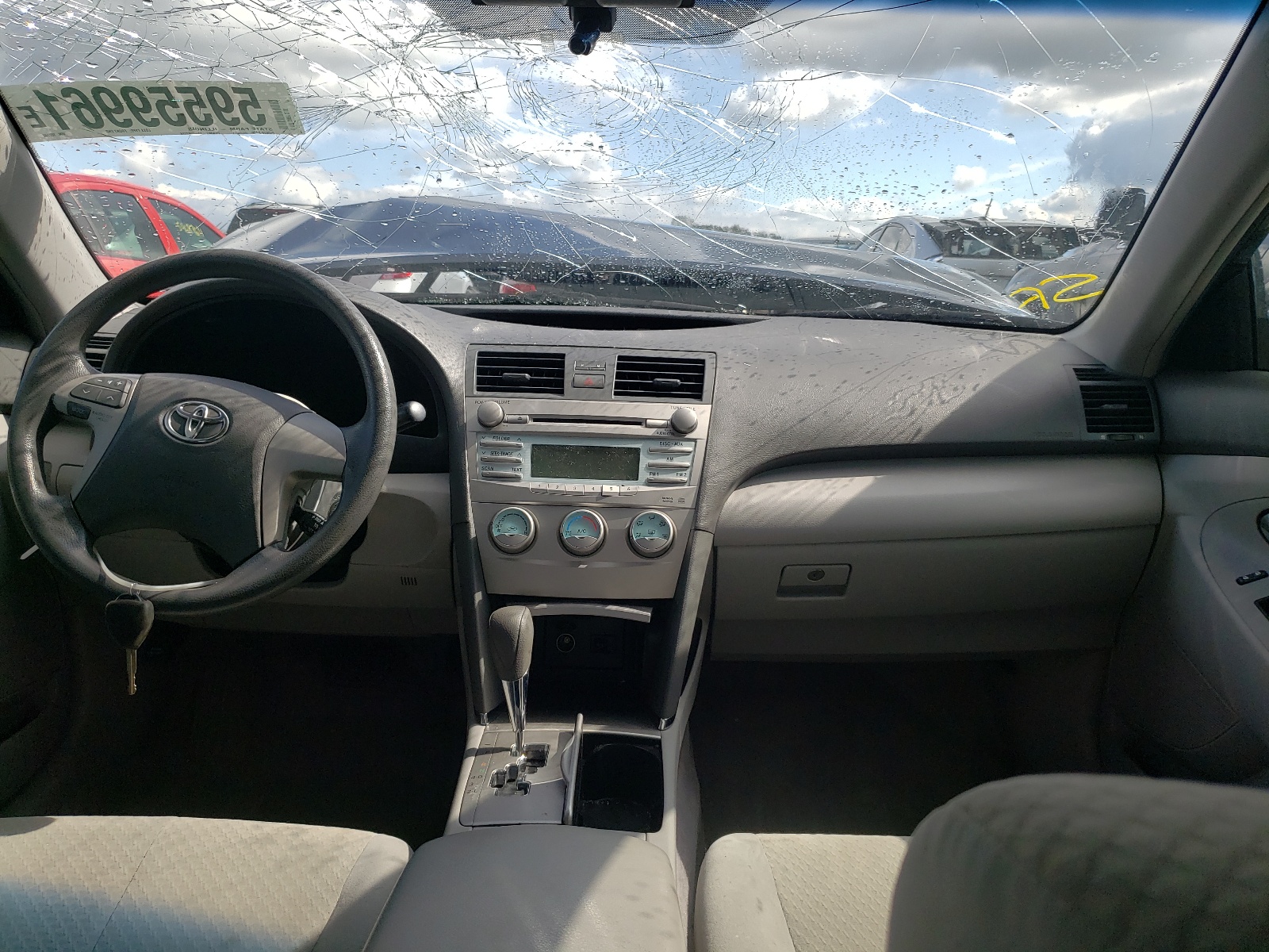 Photo 9 from auction – 2007 TOYOTA CAMRY CE with VIN JTNBE46K273102348