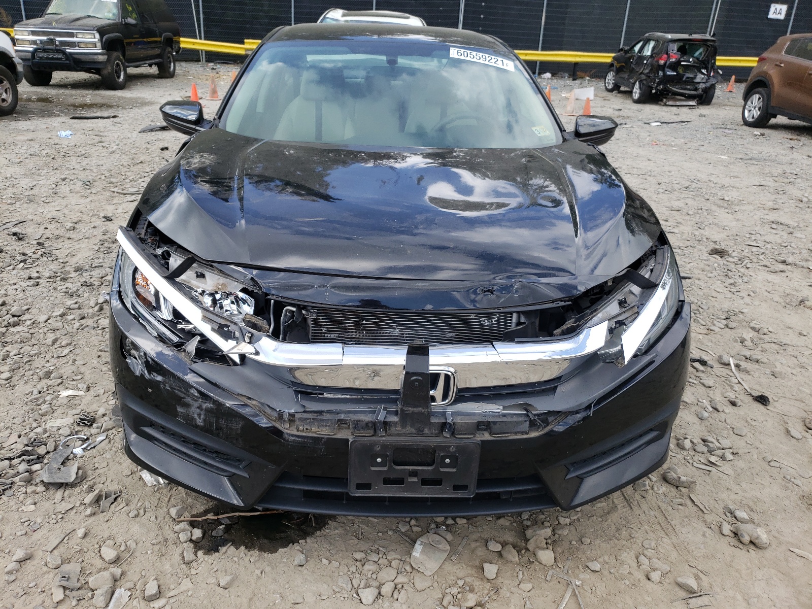 Photo 9 from auction – 2016 HONDA CIVIC LX with VIN 19XFC2F54GE015313