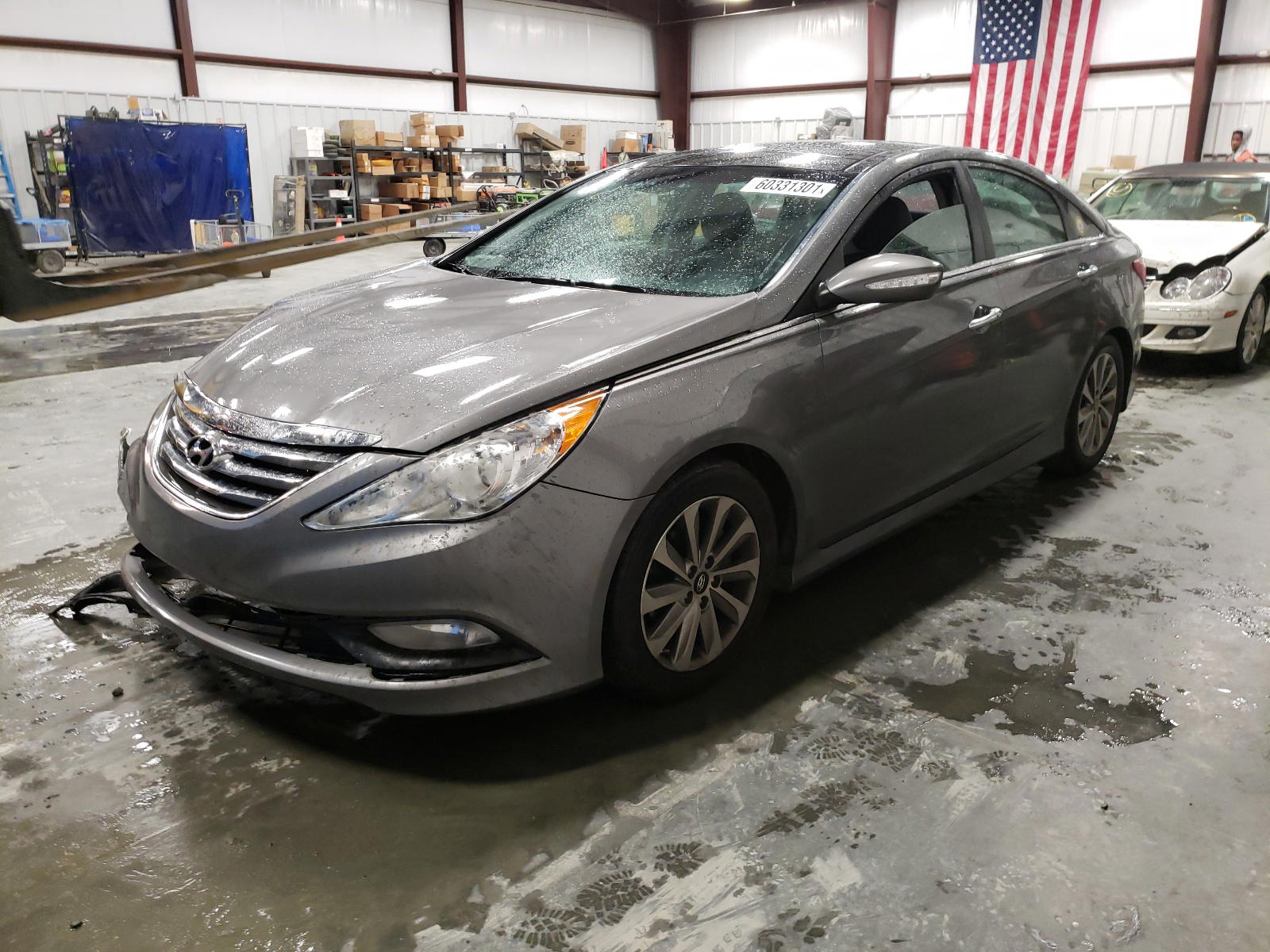 Photo 2 from auction – 2014 HYUNDAI SONATA SE with VIN 5NPEC4AC4EH851077