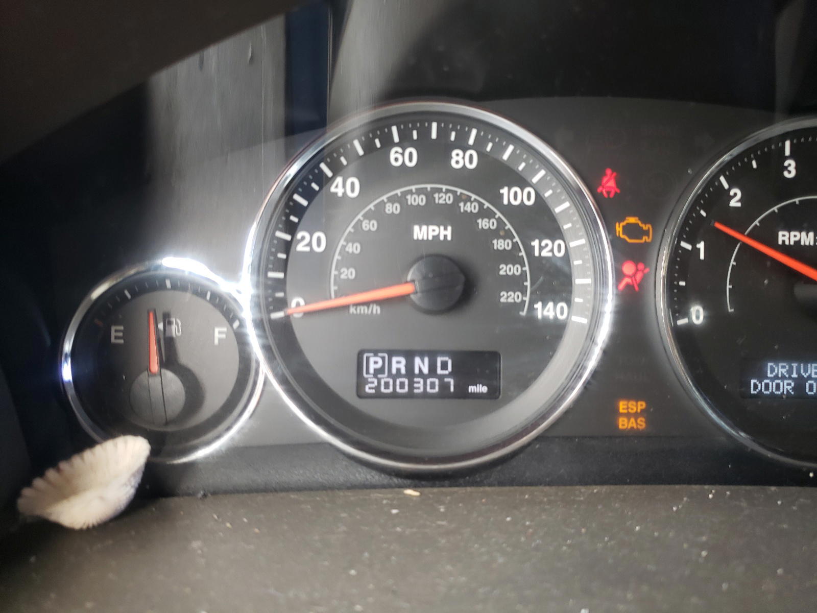 Photo 8 from auction – 2008 JEEP COMMANDER with VIN 1J8HG48K88C239858