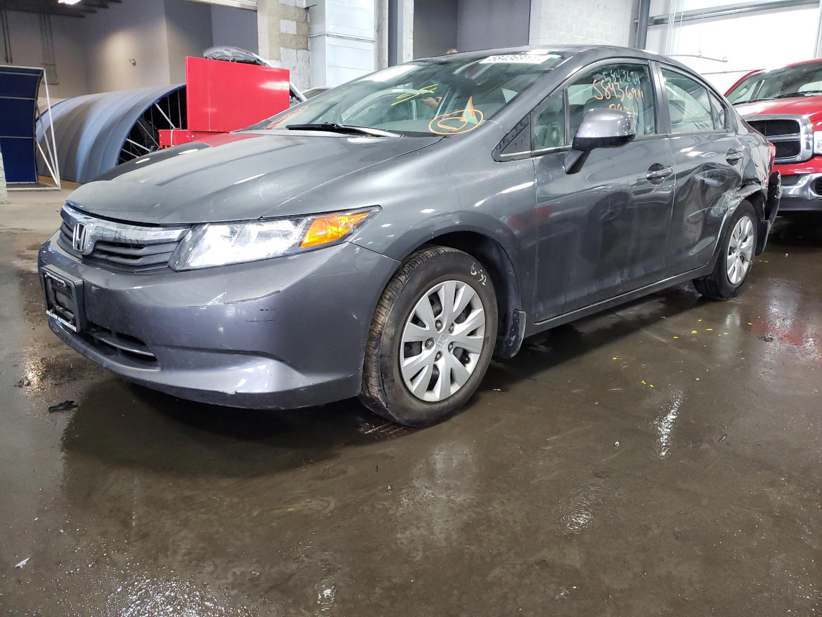 Photo 2 from auction – 2012 HONDA CIVIC LX with VIN 19XFB2F59CE003526