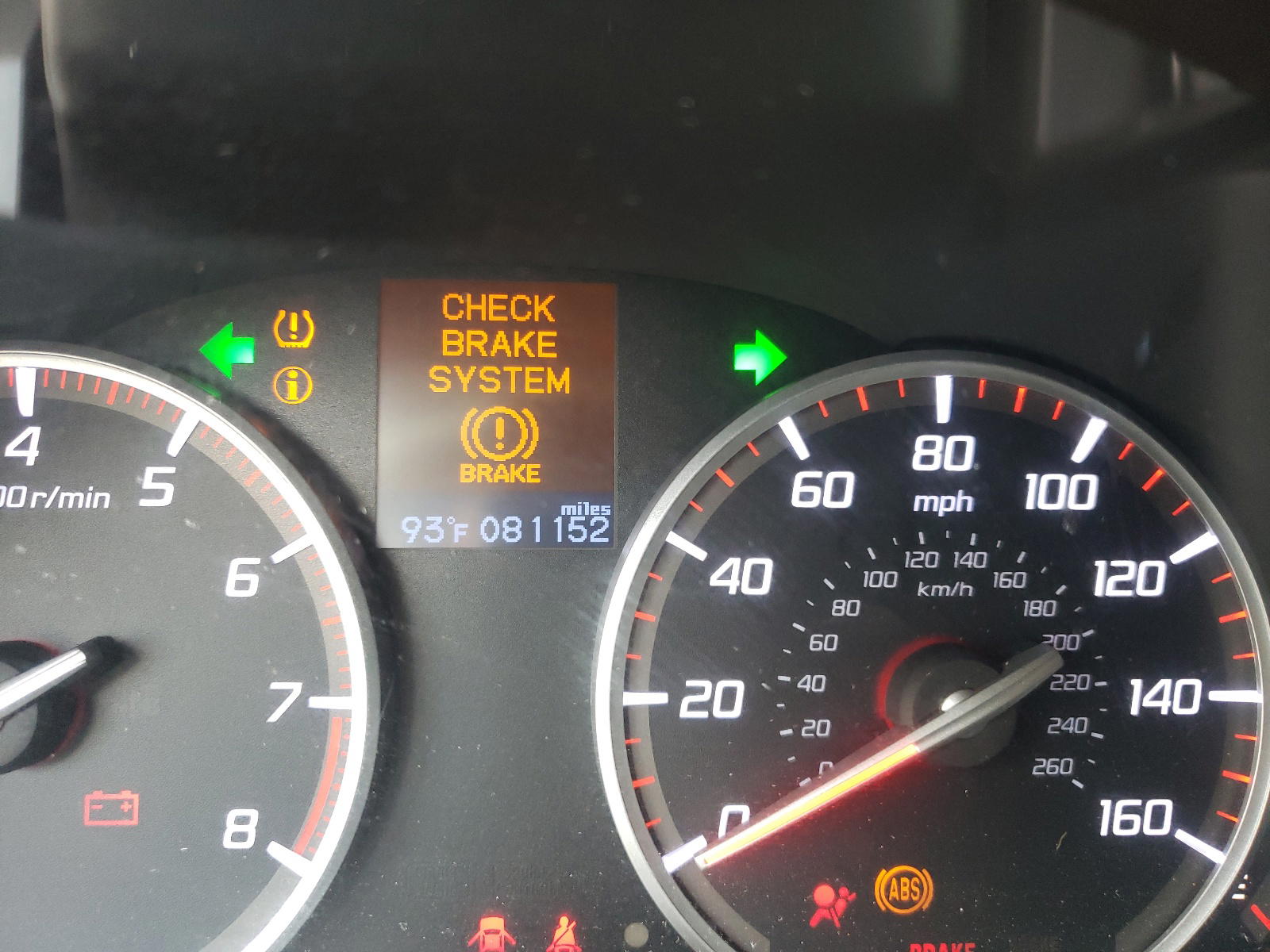 Photo 8 from auction – 2014 ACURA ILX 24 PRE with VIN 19VDE2E50EE000834