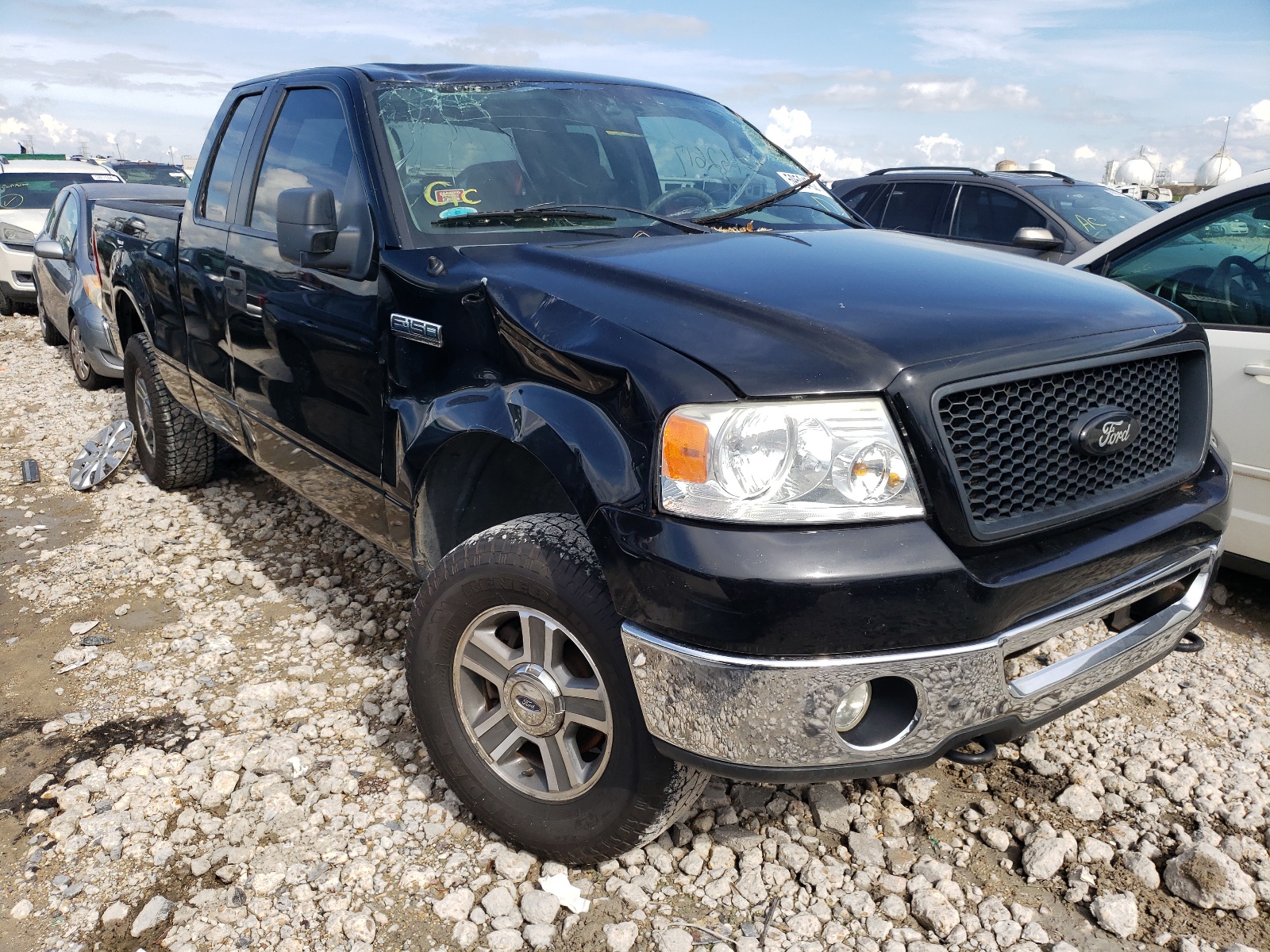 Zdjęcie 1 z aukcji – 2006 FORD F150 z VIN 1FTPX14526FB73997