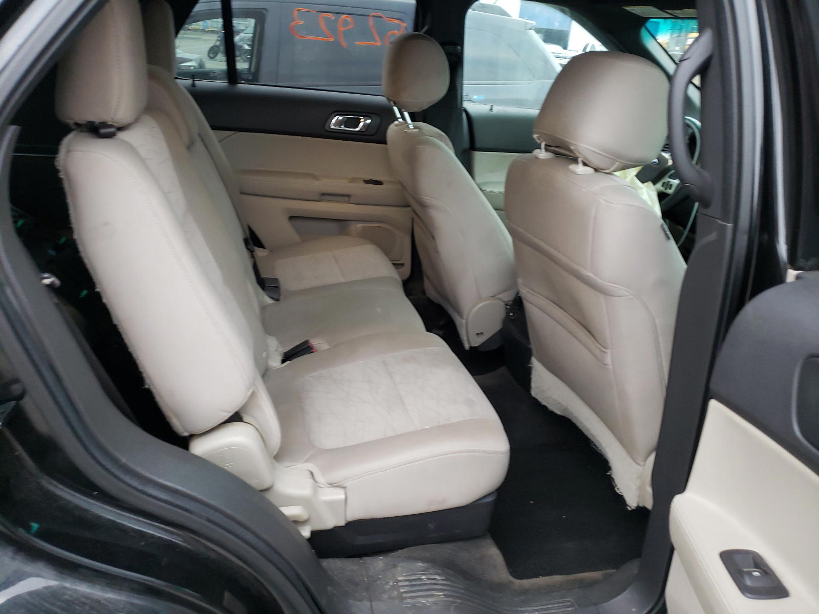 Photo 18 from auction – 2013 FORD EXPLORER with VIN 1FM5K8B88DGB31364