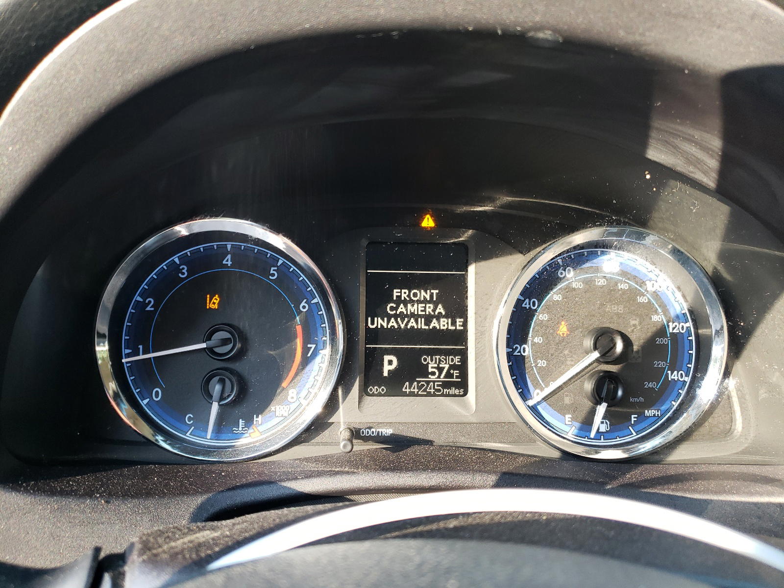 Photo 8 from auction – 2018 TOYOTA COROLLA L with VIN 2T1BURHEXJC006087