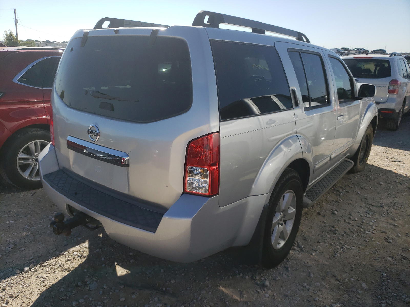 Photo 4 from auction – 2011 NISSAN PATHFINDER with VIN 5N1AR1NN6BC620630