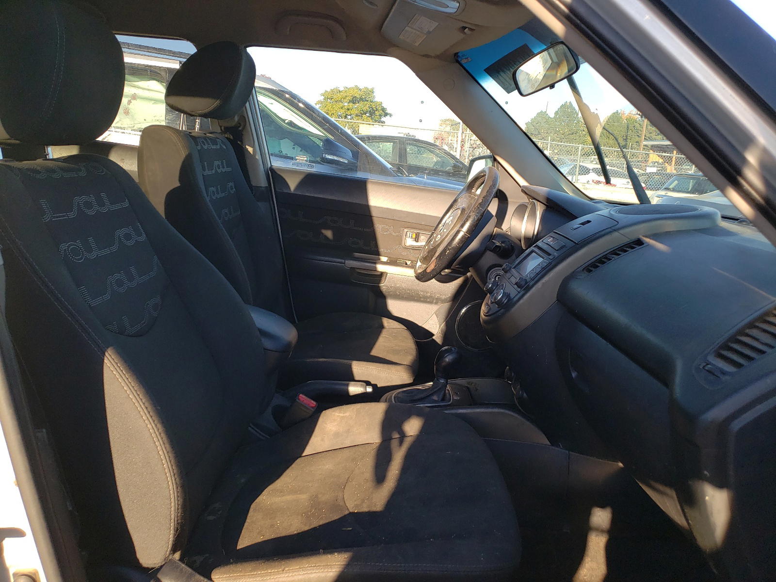 Photo 5 from auction – 2013 KIA SOUL + with VIN KNDJT2A68D7776917