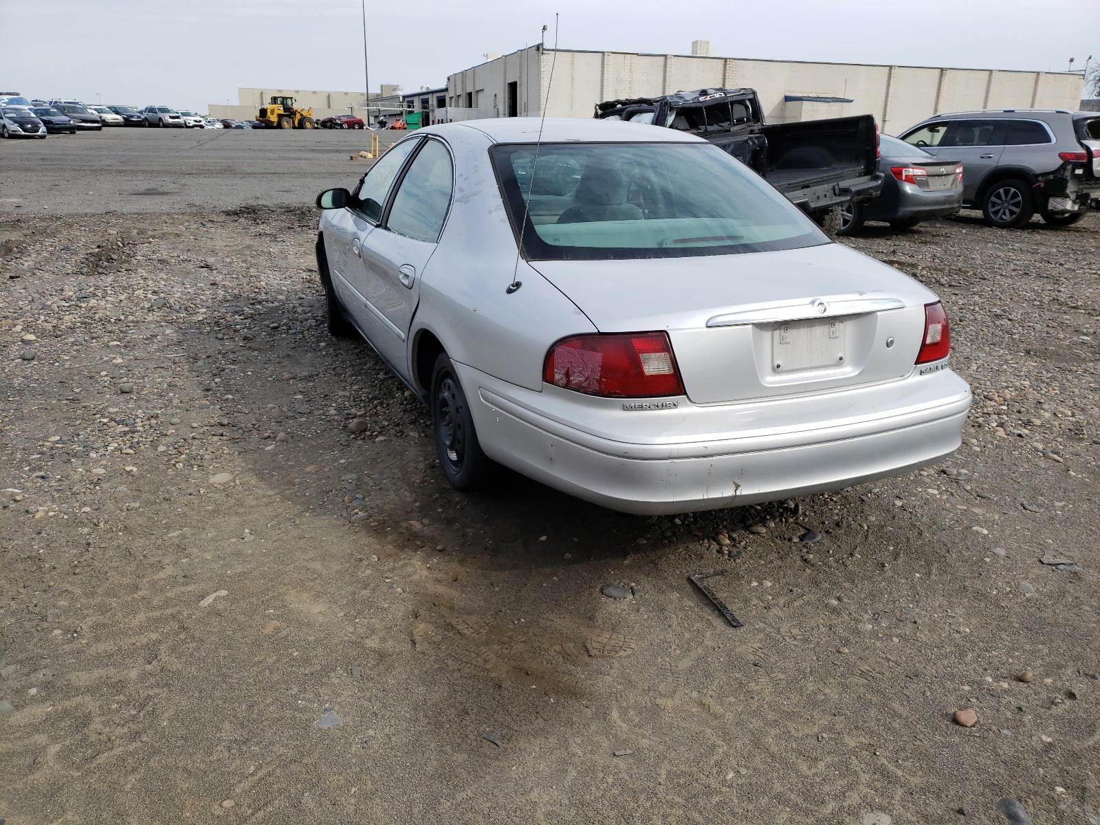 Photo 3 from auction – 2002 MERCURY SABLE GS with VIN 1MEFM50UX2A646012