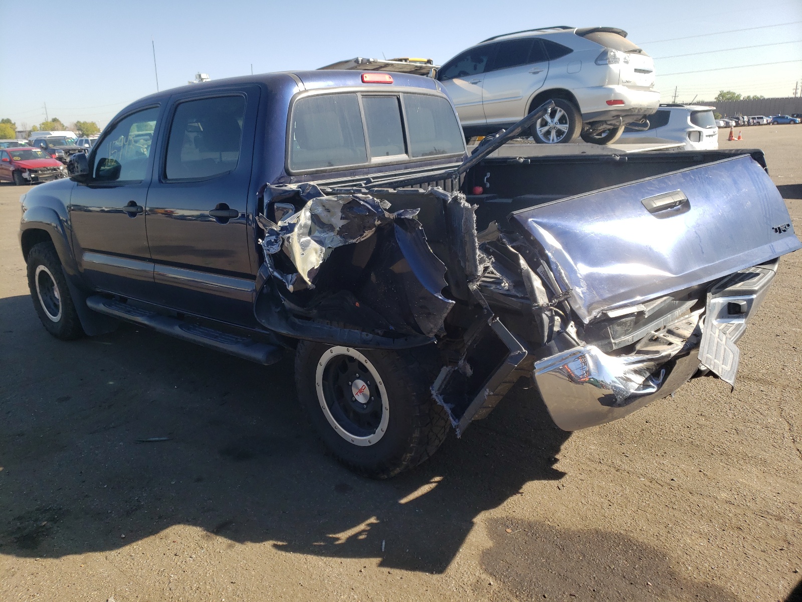 Photo 3 from auction – 2013 TOYOTA TACOMA DOU with VIN 3TMLU4EN3DM106720